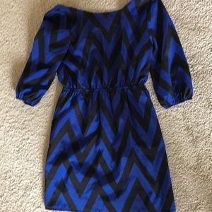 Blue and black dress. Cute V in back -